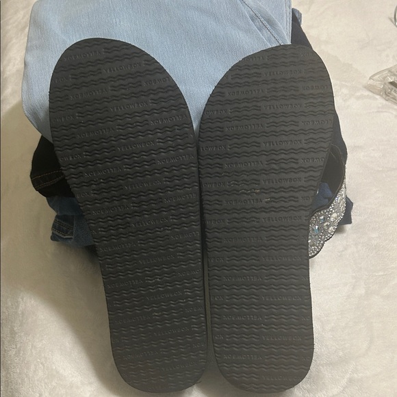 Yellow Box Black Sandals with Silver Rhinestones - Picture 3 of 5